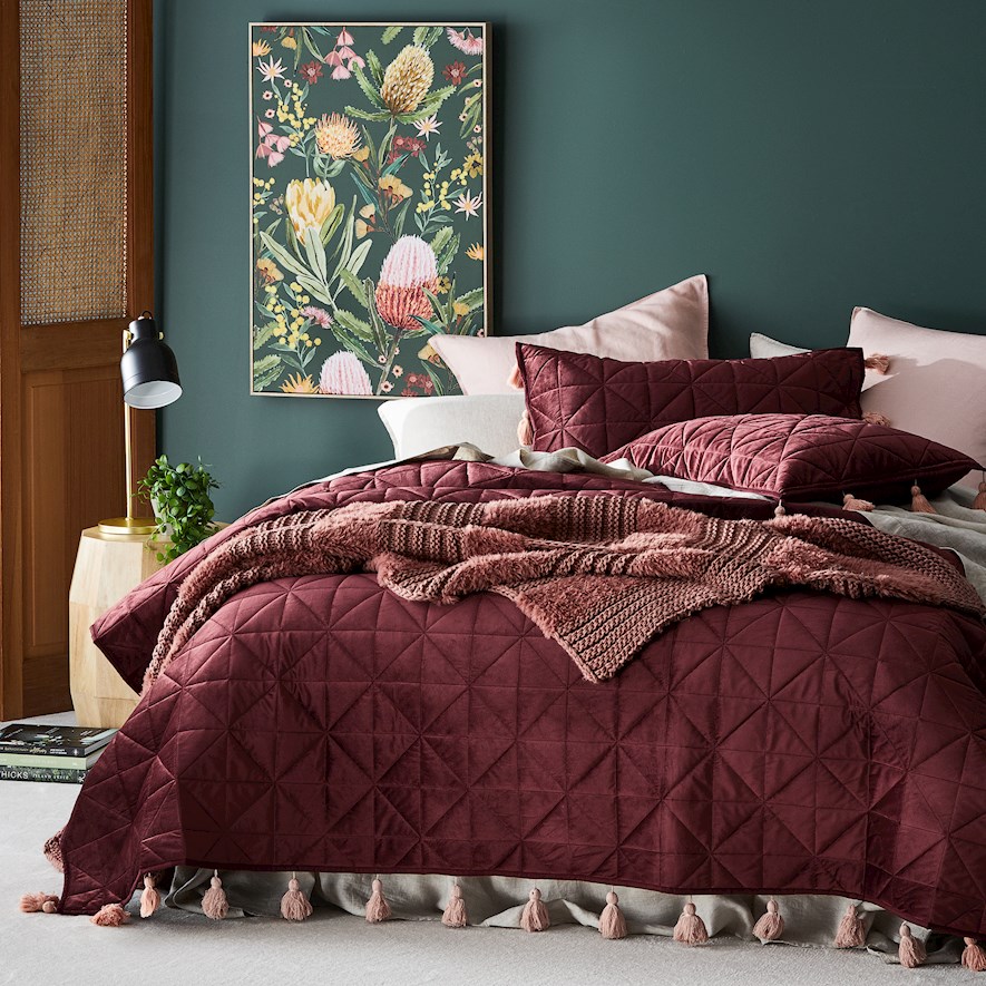 Burgundy doona best sale