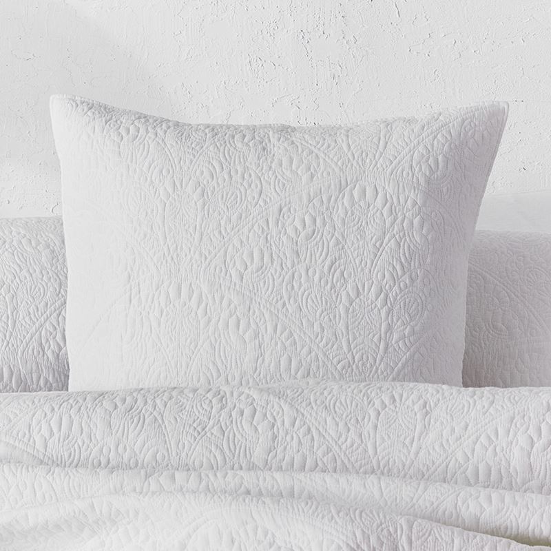 Avery White Quilted Quilt Cover Separates