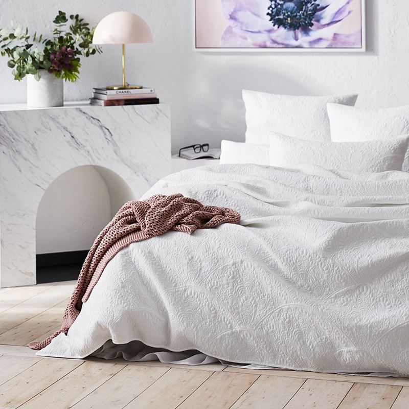 Avery White Quilted Quilt Cover Separates