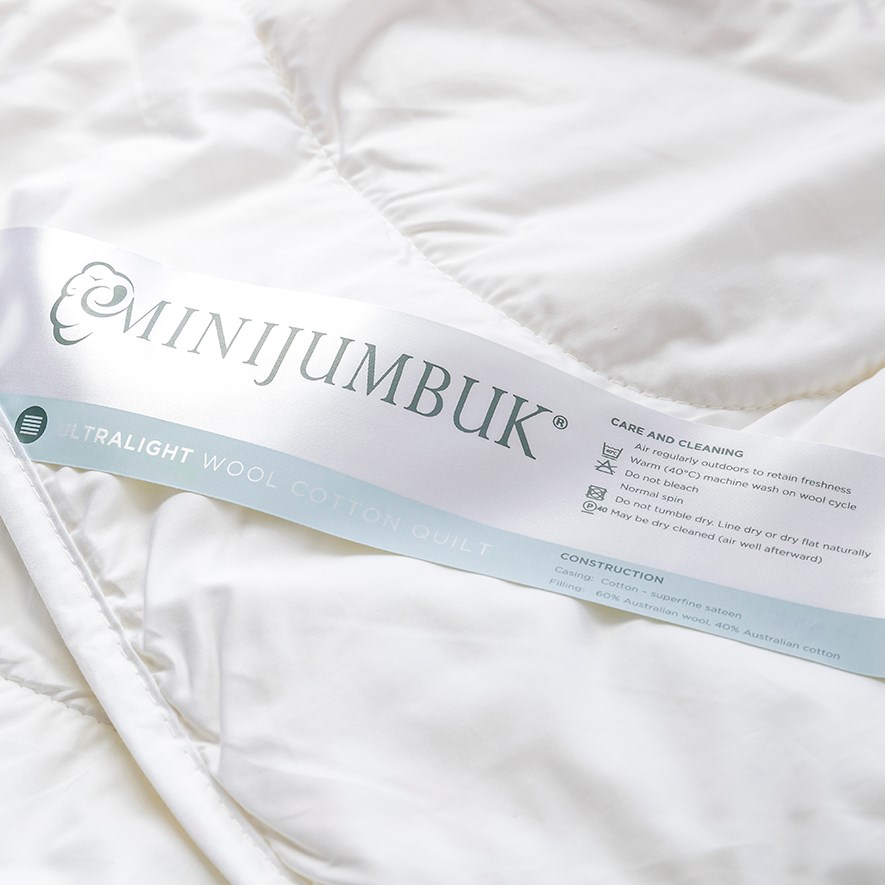 MiniJumbuk Ultralight Wool Cotton Quilt Adairs