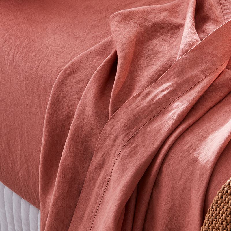 Vintage Washed Linen Rouge Sheet Separates